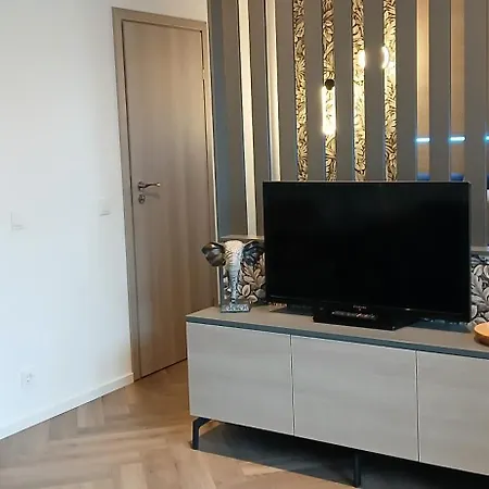 Апартаменти Alanga *